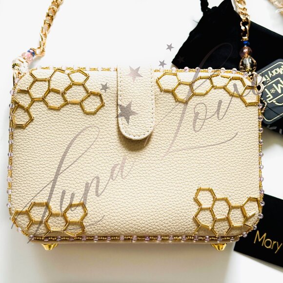 MARY FRANCES Garden Buzz Honeycomb & Winged Creatures Beaded Shoulder Bag NWT - Picture 6 of 9